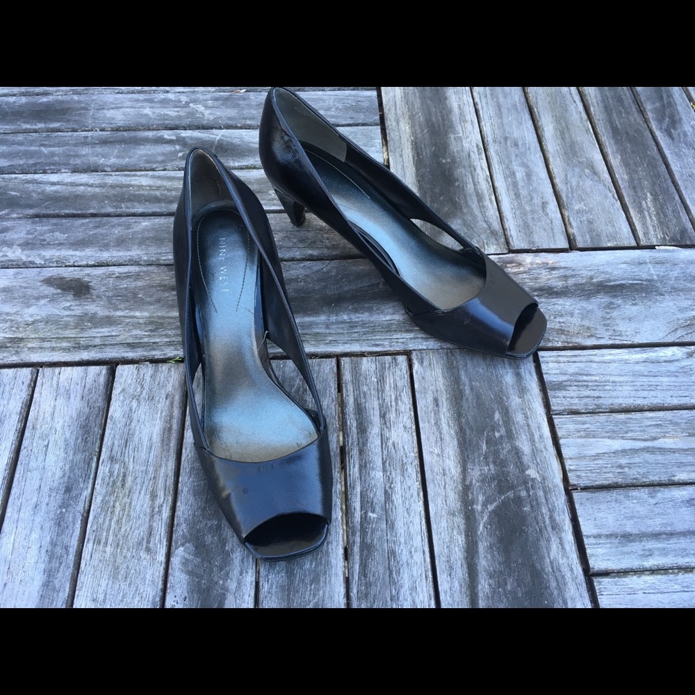 Women's Nine West Leather heels